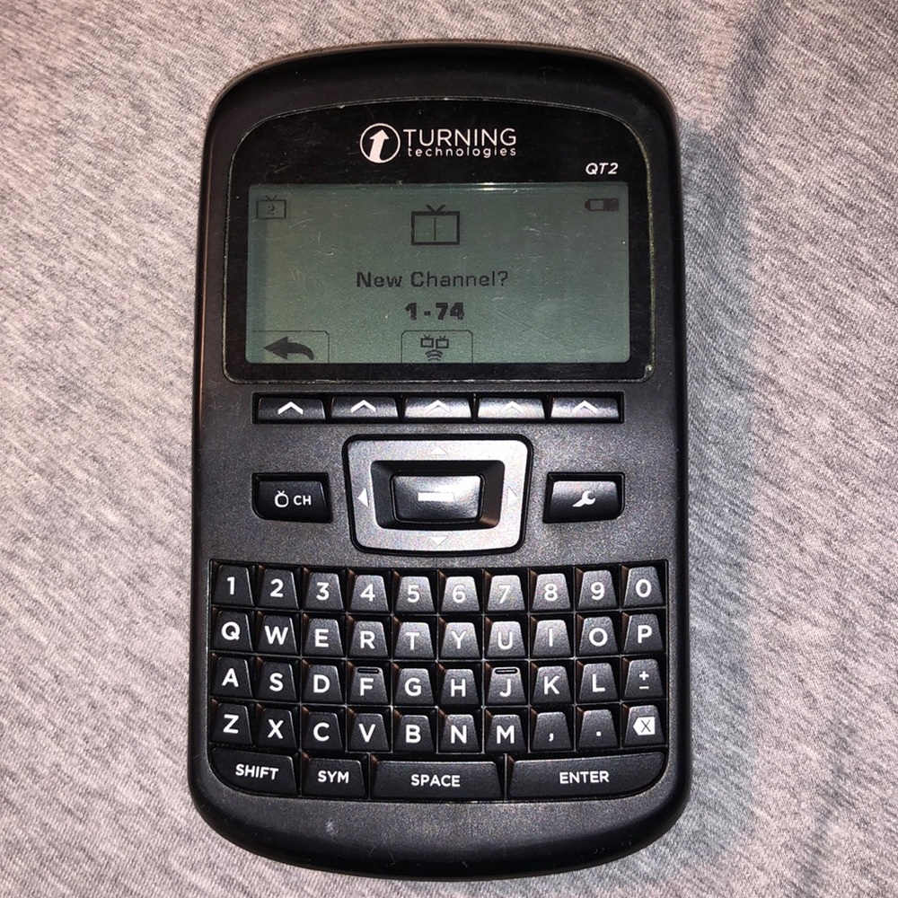 QT2 Turning Technologies Clicker